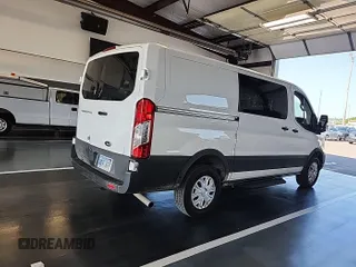 2023 Ford Transit Cargo с VIN 1FTBR1Y81PKA72158, выставлен на аукционе IAAI как лот 42526405 с пробегом 52 669 миль миль и . История ставок и продаж доступна на DreamBid. Изображение 22.