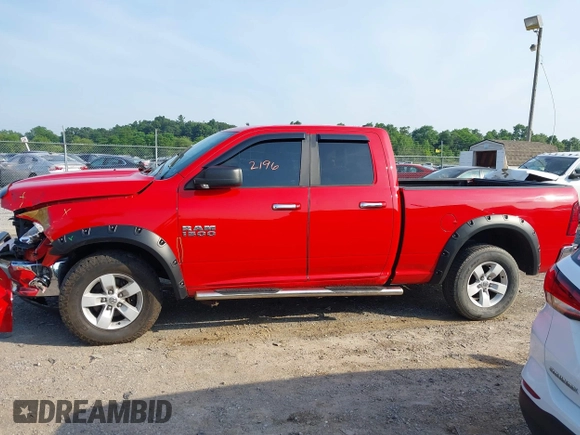 2017 Ram 1500 SLT z VIN 1C6RR7GG2HS583512, wystawiony jako IAAI lot #42492196 z przebiegiem 118 417 mil mil oraz . Historia ofert i sprzedaży dostępna na DreamBid. Obrazek 14.