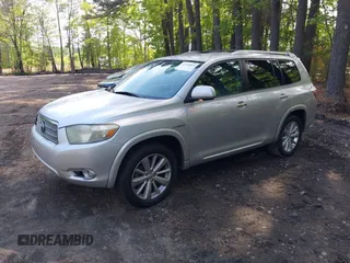 2008 Toyota Highlander Hybrid Limited with VIN JTEEW44AX82024042, listed as a IAAI auction lot 42116069 with 358,321 mi miles. Bid and sale history available at carsss.com. Image 18.