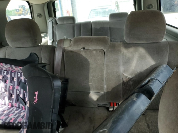 2005 Chevrolet Tahoe LT z VIN 1GNEK13T45J227440, wystawiony jako Copart lot #57209765 z przebiegiem Nie podano mil oraz Szkoda całkowita • Salvage title. Historia ofert i sprzedaży dostępna na DreamBid. Obrazek 10.
