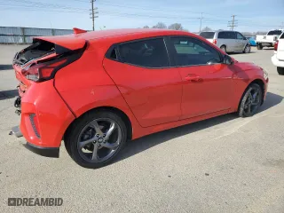 2019 Hyundai Veloster 2.0 with VIN KMHTG6AF1KU017704, listed as a Copart auction lot 48437745 with 83,358 mi miles and Salvage Title. Bid and sale history available at carsss.com. Image 3.