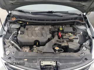 2010 Nissan Versa S z VIN 3N1BC1CPXAL467982, wystawiony jako Copart lot #58525655 z przebiegiem 139 088 mil mil oraz Szkoda całkowita • Salvage title. Historia ofert i sprzedaży dostępna na DreamBid. Obrazek 11.