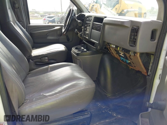 2006 Chevrolet Express Cargo with VIN 1GCFG15X161254451, listed as a IAAI auction lot 42454429 with 259,541 mi miles and . Bid and sale history available at DreamBid. Image 5.