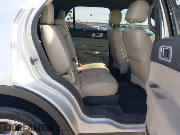 2014 Ford Explorer Limited with VIN 1FM5K7F89EGC13660, listed as a IAAI auction lot 41978442 with 174,966 mi miles and . Bid and sale history available at carsss.com. Image 8.