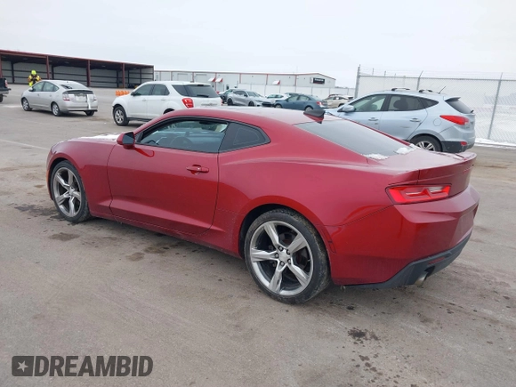 2017 Chevrolet Camaro 1LT z VIN 1G1FB1RS9H0124237, wystawiony jako IAAI lot #41631133 z przebiegiem 98 394 mil mil oraz . Historia ofert i sprzedaży dostępna na DreamBid. Obrazek 3.