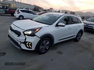 2022 Kia Niro LX with VIN KNDCB3LC6N5503153, listed as a Copart auction lot 84023874 with 71,601 mi miles and Salvage Title. Bid and sale history available at carsss.com. Image 1.