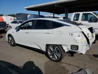 2018 Honda Clarity Plug-In Hybrid with VIN JHMZC5F19JC020788, listed as a Copart auction lot 82557374 with 80,634 mi miles and Salvage Title. Bid and sale history available at carsss.com. Image 2.