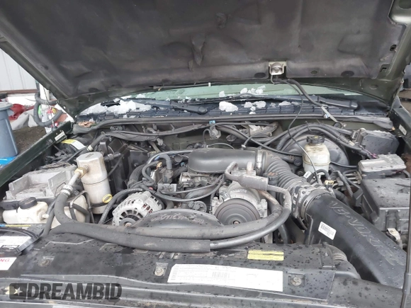 2001 GMC Jimmy SLE with VIN 1GKDT13W212171101, listed as a IAAI auction lot 41546523 with 229,471 mi miles. Bid and sale history available at carsss.com. Image 10.