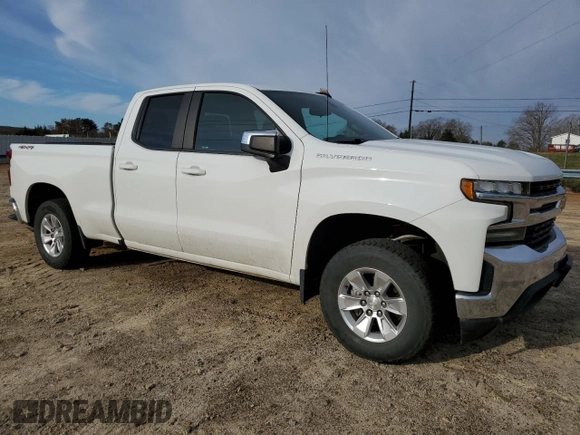 2020 Chevrolet Silverado 1500 LT with VIN 1GCRYDED7LZ101572, listed as a Copart auction lot 50522355 with 115,279 mi miles and Clean Title. Bid and sale history available at carsss.com. Image 4.