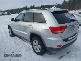 2011 Jeep Grand Cherokee 70th Anniversary with VIN 1J4RR4GGXBC609633, listed as a IAAI auction lot 41469526 with 138,439 mi miles. Bid and sale history available at carsss.com. Image 3.