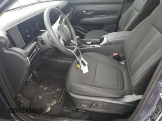 2025 Hyundai Tucson SEL z VIN 5NMJB3DE8SH542181, wystawiony jako Copart lot #56036495 z przebiegiem 261 mil mil oraz Szkoda całkowita • Salvage title. Historia ofert i sprzedaży dostępna na DreamBid. Obrazek 7.