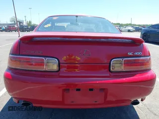 1997 Lexus SC 400 с VIN JT8CH32Y8V1000290, выставлен на аукционе IAAI как лот 42302179 с пробегом 57 661 миль миль и . История ставок и продаж доступна на DreamBid. Изображение 16.