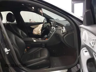 2020 Mercedes-Benz C 300 with VIN 55SWF8EB0LU329724, listed as a IAAI auction lot 41384132 with 58,570 mi miles and . Bid and sale history available at DreamBid. Image 5.
