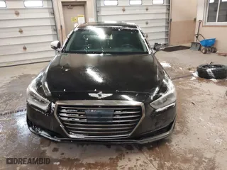 2018 Genesis G90 5.0L Ultimate with VIN KMHG54JH7JU038472, listed as a IAAI auction lot 41300699 with 85,133 mi miles. Bid and sale history available at carsss.com. Image 12.
