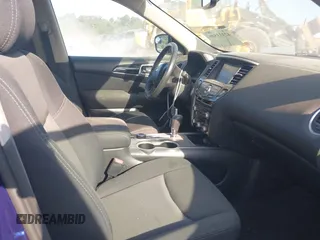 2017 Nissan Pathfinder SV z VIN 5N1DR2MM9HC616253, wystawiony jako IAAI lot #42333509 z przebiegiem 126 551 mil mil oraz . Historia ofert i sprzedaży dostępna na DreamBid. Obrazek 5.