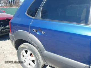 2005 Hyundai Tucson GLS with VIN KM8JN72D35U169942, listed as a IAAI auction lot 41763028 with 181,507 mi miles and . Bid and sale history available at DreamBid. Image 13.