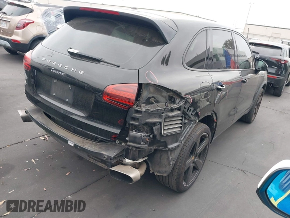 2016 Porsche Cayenne с VIN WP1AA2A24GKA14137, выставлен на аукционе IAAI как лот 42602325 с пробегом 61 865 миль миль и . История ставок и продаж доступна на DreamBid. Изображение 4.
