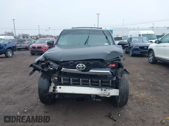 2018 Toyota 4Runner SR5 z VIN JTEBU5JR2J5579001, wystawiony jako IAAI lot #41996934 z przebiegiem 69 066 mil mil oraz . Historia ofert i sprzedaży dostępna na DreamBid. Obrazek 6.