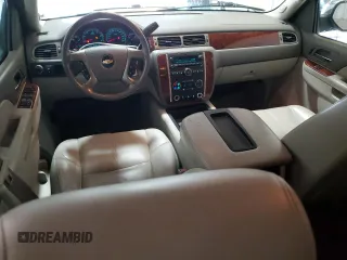 2014 Chevrolet Suburban LT with VIN 1GNSCJE05ER236491, listed as a Copart auction lot 70175244 with 216,369 mi miles and Clean Title. Bid and sale history available at carsss.com. Image 8.