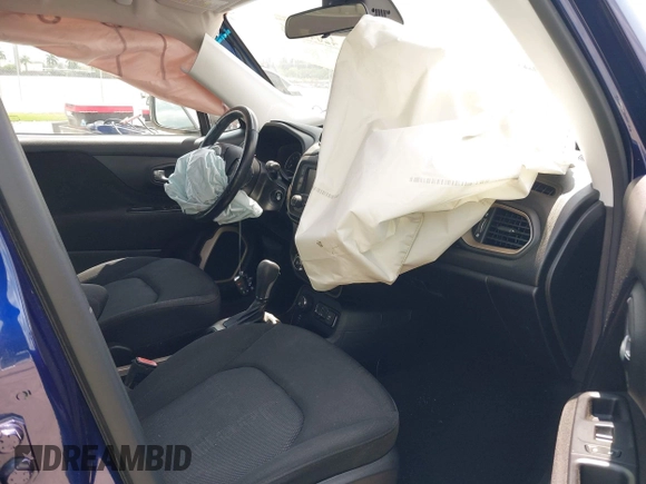 2017 Jeep Renegade Latitude with VIN ZACCJBBB2HPG58400, listed as a IAAI auction lot 42045596 with 52,978 mi miles and . Bid and sale history available at DreamBid. Image 5.