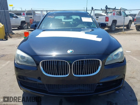 2011 BMW 7 Series 750Li с VIN WBAKB8C5XBCY64531, выставлен на аукционе IAAI как лот 42350009 с пробегом 113 893 миль миль и . История ставок и продаж доступна на DreamBid. Изображение 12.