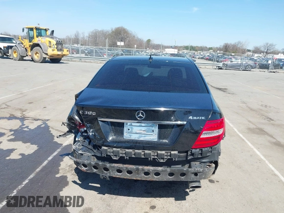 2014 Mercedes-Benz C-Class C 300 Sport with VIN WDDGF8ABXEG227681, listed as a IAAI auction lot 41786079 with 141,951 mi miles. Bid and sale history available at carsss.com. Image 15.