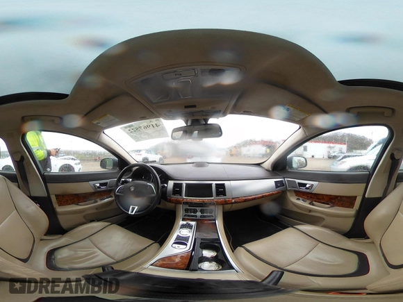 2015 Jaguar XF V6 Portfolio with VIN SAJWJ0FF5F8U67140, listed as a IAAI auction lot 41967522 with 68,000 mi miles. Bid and sale history available at carsss.com. Image 19.