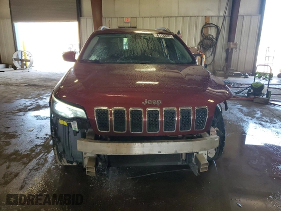 2019 Jeep Cherokee Latitude z VIN 1C4PJLCB8KD130064, wystawiony jako Copart lot #61188805 z przebiegiem 169 508 mil mil oraz Czysty tytuł • Clean title. Historia ofert i sprzedaży dostępna na DreamBid. Obrazek 5.