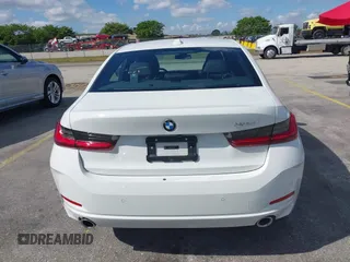 2025 BMW 3 Series 330i with VIN 3MW69CW02S8E96501, listed as a IAAI auction lot 41501968 with 10,864 mi miles and . Bid and sale history available at carsss.com. Image 16.