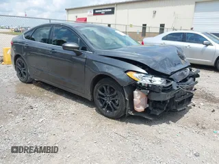 2020 Ford Fusion SE with VIN 3FA6P0HD6LR160147, listed as a IAAI auction lot 42499983 with 73,971 mi miles and . Bid and sale history available at DreamBid. Image 1.