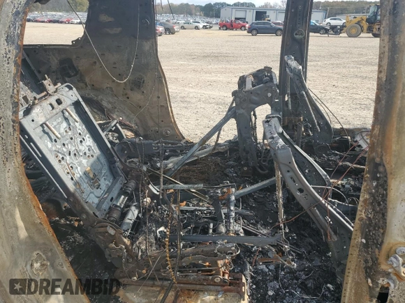 2023 Chevrolet Suburban LT z VIN 1GNSKCKD4PR201563, wystawiony jako Copart lot #81690654 z przebiegiem Nie podano mil oraz Szkoda całkowita • Salvage title. Historia ofert i sprzedaży dostępna na DreamBid. Obrazek 12.