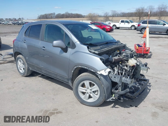 2020 Chevrolet Trax LS with VIN 3GNCJNSB6LL208534, listed as a IAAI auction lot 41923764 with 88,009 mi miles. Bid and sale history available at carsss.com. Image 1.