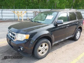 2011 Ford Escape XLT с VIN 1FMCU9DG4BKA64865, выставлен на аукционе IAAI как лот 42411474 с пробегом Не указан миль и . История ставок и продаж доступна на DreamBid. Изображение 2.
