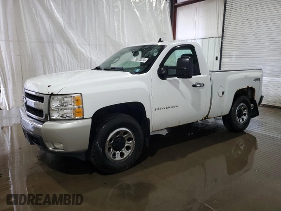 2008 Chevrolet Silverado 1500 Work Truck with VIN 1GCEK14C18Z103431, listed as a Copart auction lot 70620324 with 150,579 mi miles and Salvage Title. Bid and sale history available at carsss.com. Image 1.