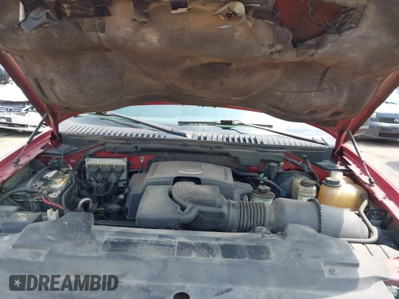 2003 Ford Expedition Special Service with VIN 1FMPU16L73LC13942, listed as a IAAI auction lot 42447576 with 411,704 mi miles and . Bid and sale history available at DreamBid. Image 10.