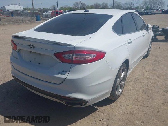 2015 Ford Fusion SE with VIN 3FA6P0H97FR284010, listed as a IAAI auction lot 42092309 with 171,826 mi miles and . Bid and sale history available at DreamBid. Image 4.
