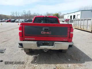 2015 GMC Sierra 1500 SLE z VIN 1GTV2UEC5FZ278164, wystawiony jako IAAI lot #42039061 z przebiegiem Nie podano mil oraz . Historia ofert i sprzedaży dostępna na DreamBid. Obrazek 17.