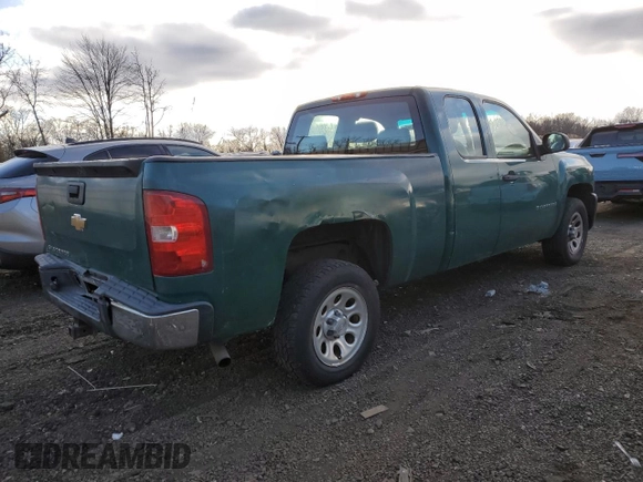 2007 Chevrolet Silverado 1500 LT w/1LT with VIN 1GCEC19C57Z616492, listed as a Copart auction lot 88431345 with 306,350 mi miles and Clean Title. Bid and sale history available at carsss.com. Image 3.