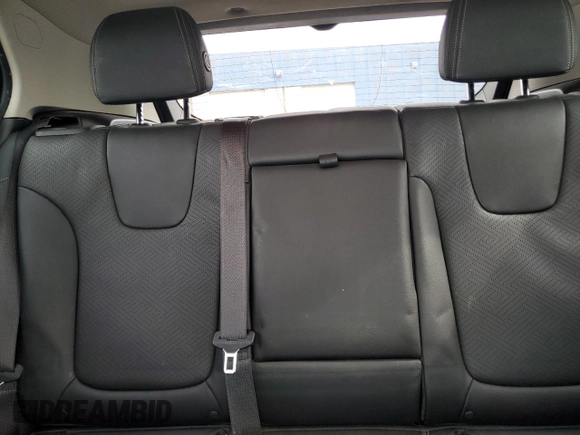 2021 Buick Encore GX Essence z VIN KL4MMFSL0MB122202, wystawiony jako Copart lot #48409225 z przebiegiem 84 972 mil mil oraz Szkoda całkowita • Salvage title. Historia ofert i sprzedaży dostępna na DreamBid. Obrazek 10.