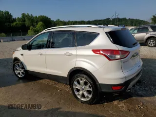 2015 Ford Escape Titanium with VIN 1FMCU9J92FUC09093, listed as a Copart auction lot 59089915 with 62,382 mi miles and Non repairable. Bid and sale history available at DreamBid. Image 2.