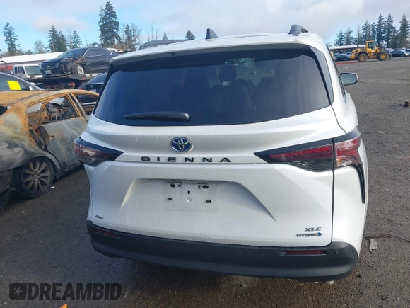 2023 Toyota Sienna XLE with VIN 5TDJSKFC8PS099539, listed as a IAAI auction lot 41284033 with 13,514 mi miles. Bid and sale history available at carsss.com. Image 16.