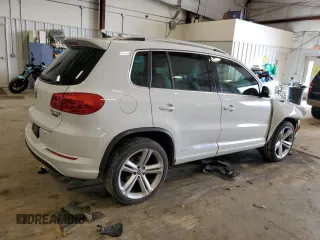 2016 Volkswagen Tiguan S with VIN WVGBV7AX0GW607632, listed as a Copart auction lot 47170495 with 85,628 mi miles and Clean Title. Bid and sale history available at DreamBid. Image 3.