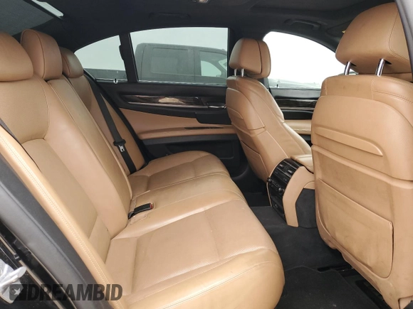 2015 BMW 7 Series 750i xDrive with VIN WBAYB6C54FD225320, listed as a Copart auction lot 44648795 with 172,825 mi miles and Clean Title. Bid and sale history available at carsss.com. Image 10.