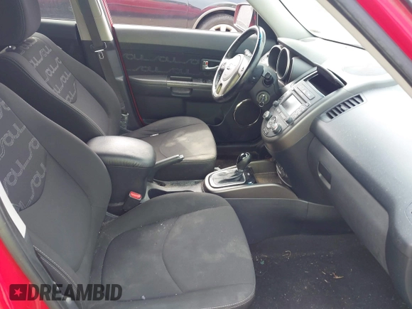 2013 Kia Soul + with VIN KNDJT2A68D7631926, listed as a IAAI auction lot 42080198 with 101,412 mi miles and . Bid and sale history available at DreamBid. Image 5.