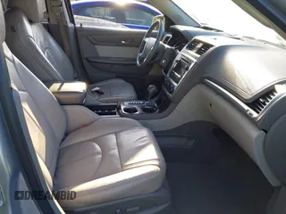 2015 GMC Acadia SLT z VIN 1GKKRRKD6FJ116331, wystawiony jako IAAI lot #41896169 z przebiegiem 231 219 mil mil oraz . Historia ofert i sprzedaży dostępna na DreamBid. Obrazek 5.