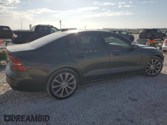 2021 Volvo S60 Momentum with VIN 7JR102FKXMG094315, listed as a Copart auction lot 44788924 with 37,526 mi miles. Bid and sale history available at carsss.com. Image 3.