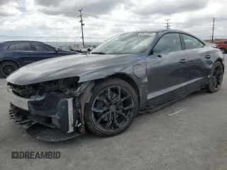 2022 Audi e-tron GT Premium Plus z VIN WAUFJBFW3N7010368, wystawiony jako Copart lot #54870995 z przebiegiem 19 102 mil mil oraz Szkoda całkowita • Salvage title. Historia ofert i sprzedaży dostępna na DreamBid. Obrazek 1.