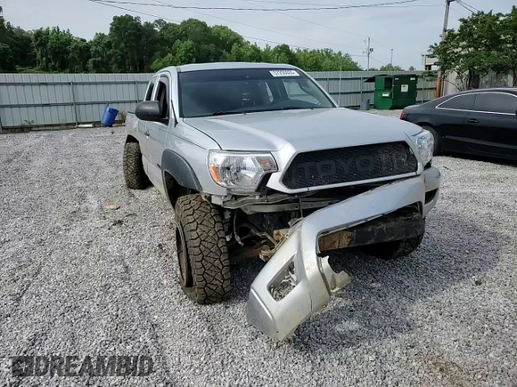 2012 Toyota Tacoma z VIN 5TFUU4EN4CX045438, wystawiony jako Copart lot #57255035 z przebiegiem 171 768 mil mil oraz Szkoda całkowita • Salvage title. Historia ofert i sprzedaży dostępna na DreamBid. Obrazek 14.