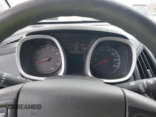 2013 Chevrolet Equinox LS z VIN 2GNFLCEK7D6329456, wystawiony jako IAAI lot #41800023 z przebiegiem 187 500 mil mil oraz . Historia ofert i sprzedaży dostępna na DreamBid. Obrazek 7.