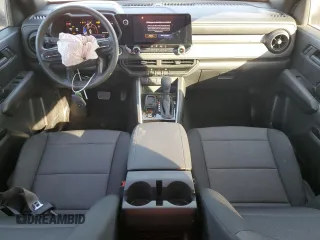 2024 Chevrolet Colorado 2WD Work Truck z VIN 1GCGSBEC1R1250216, wystawiony jako Copart lot #82194724 z przebiegiem 622 mil mil oraz Szkoda całkowita • Salvage title. Historia ofert i sprzedaży dostępna na DreamBid. Obrazek 8.